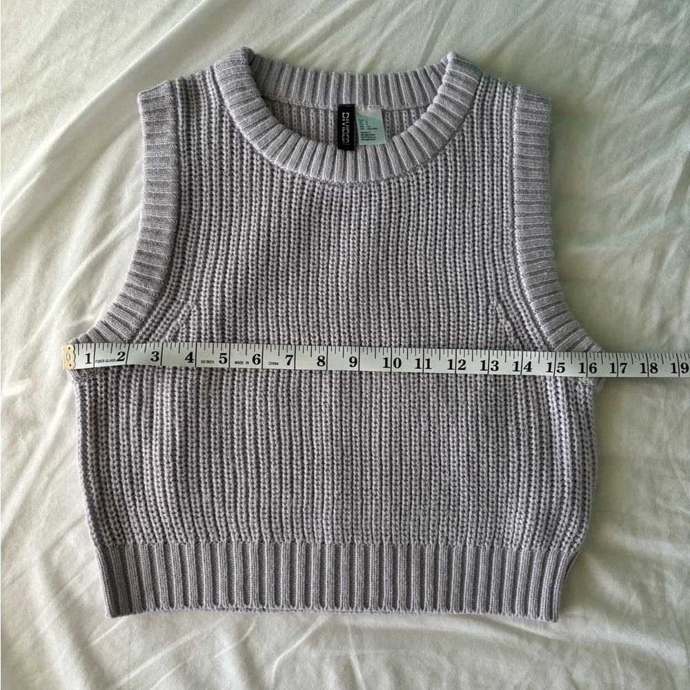 H&M Light Purple Knit Sweater Vest - Picture 6 of 8
